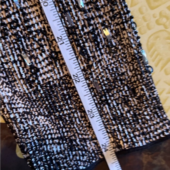 Vintage Elegant Black and Gray Women's Top - Picture 6 of 7